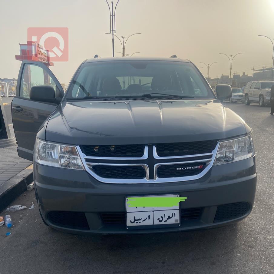 دودج جورني